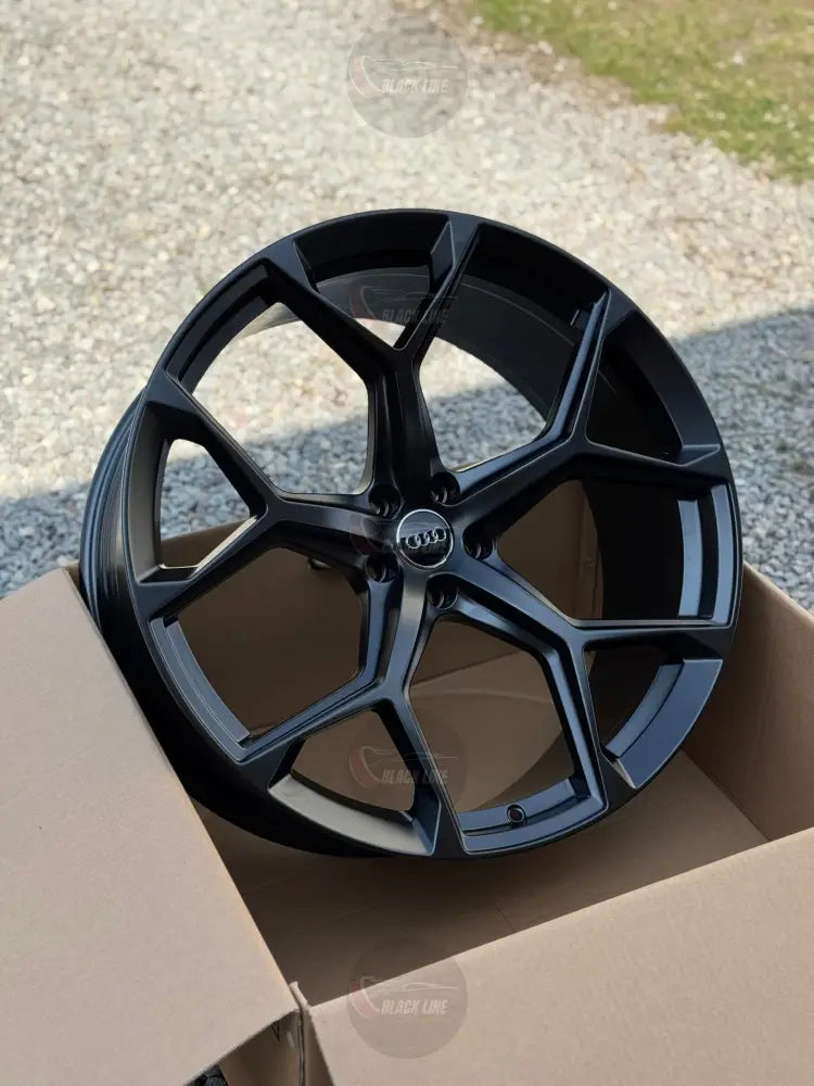 Llantas Deportivas Estilo Audi de Cinco Radios Dobles – Negro