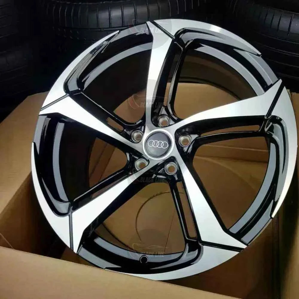 Llantas Deportivas Estilo Audi de Cinco Radios Dobles – Negro y Plata