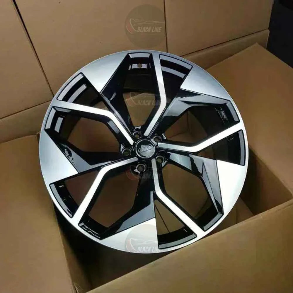 Llantas Deportivas Estilo Audi de Cinco Radios Dobles – Negro y Plata