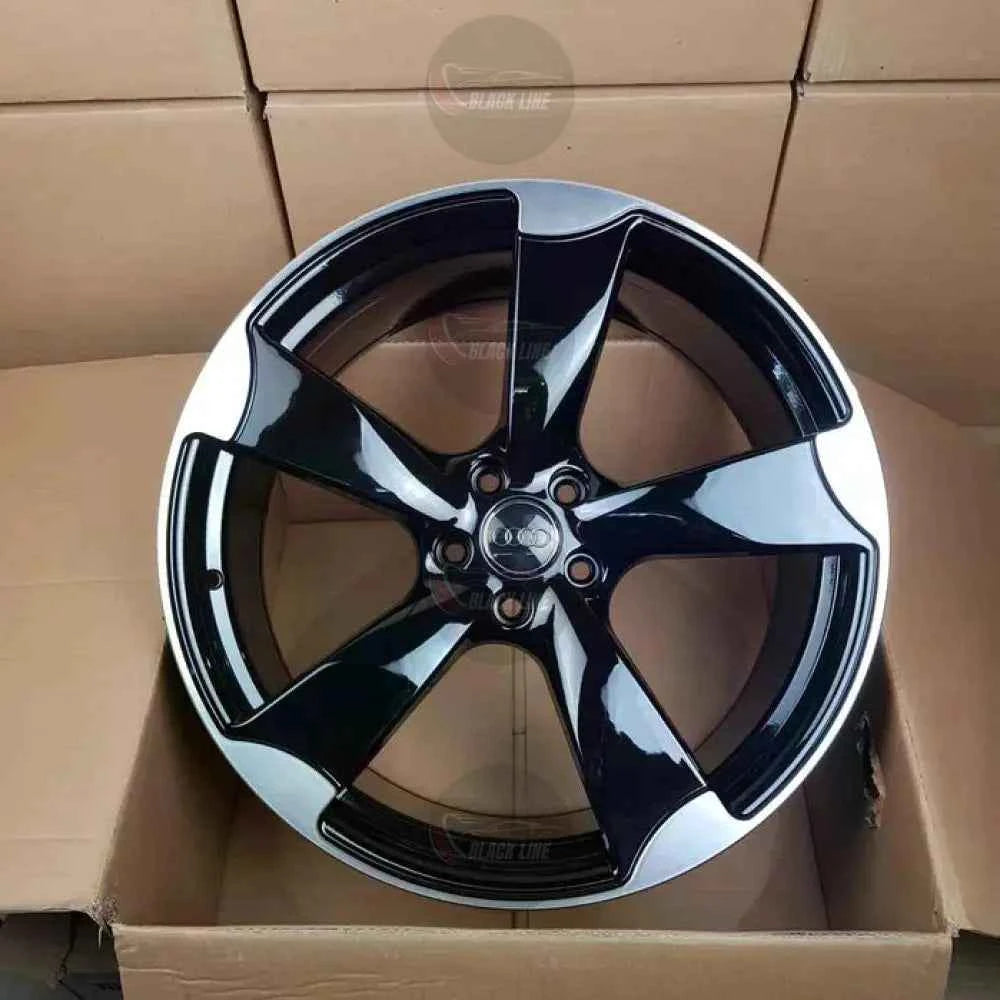 Llantas Deportivas Estilo Audi de Cinco Radios Turbina – Negro y Plata