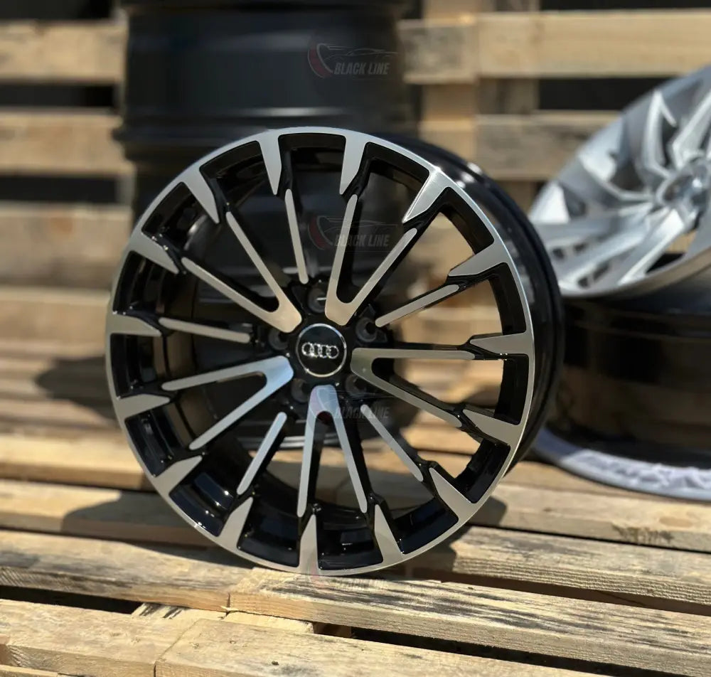 Llantas Deportivas Estilo Audi Multirradio Angular – Negro y Plata