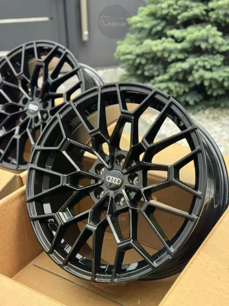 Llantas Deportivas Estilo Audi Multirradio Geométrico – Gris Grafito