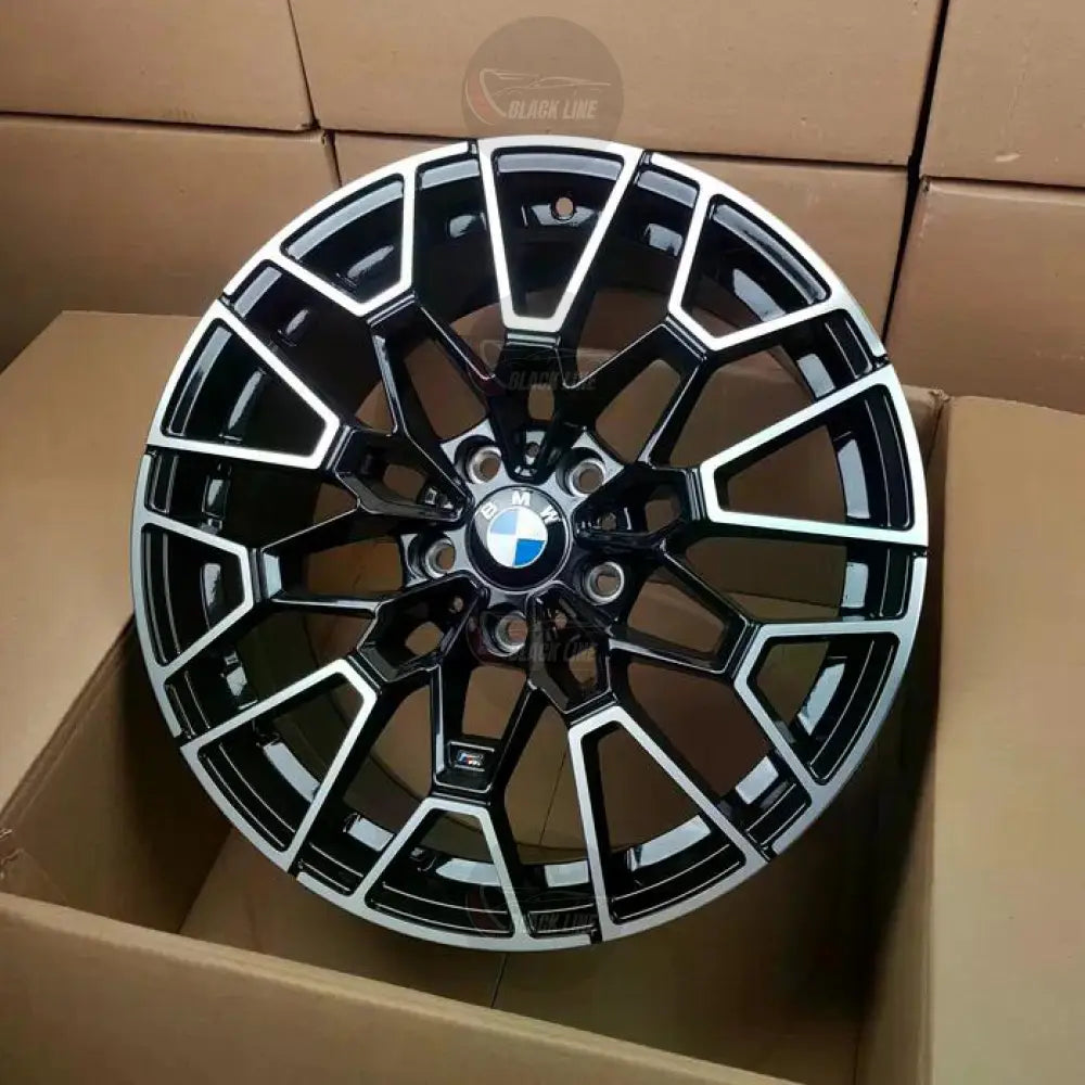Llantas Deportivas Estilo BMW con Radios En Y – Negro y Plata