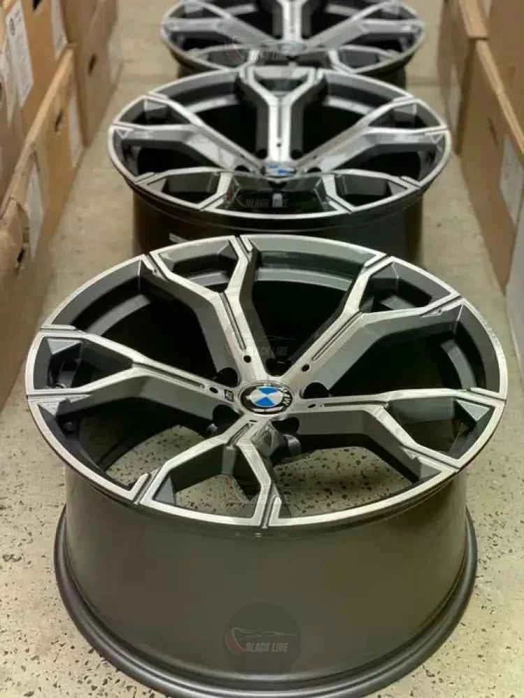 Llantas Deportivas Estilo BMW con Radios En Y – Negro y Plata