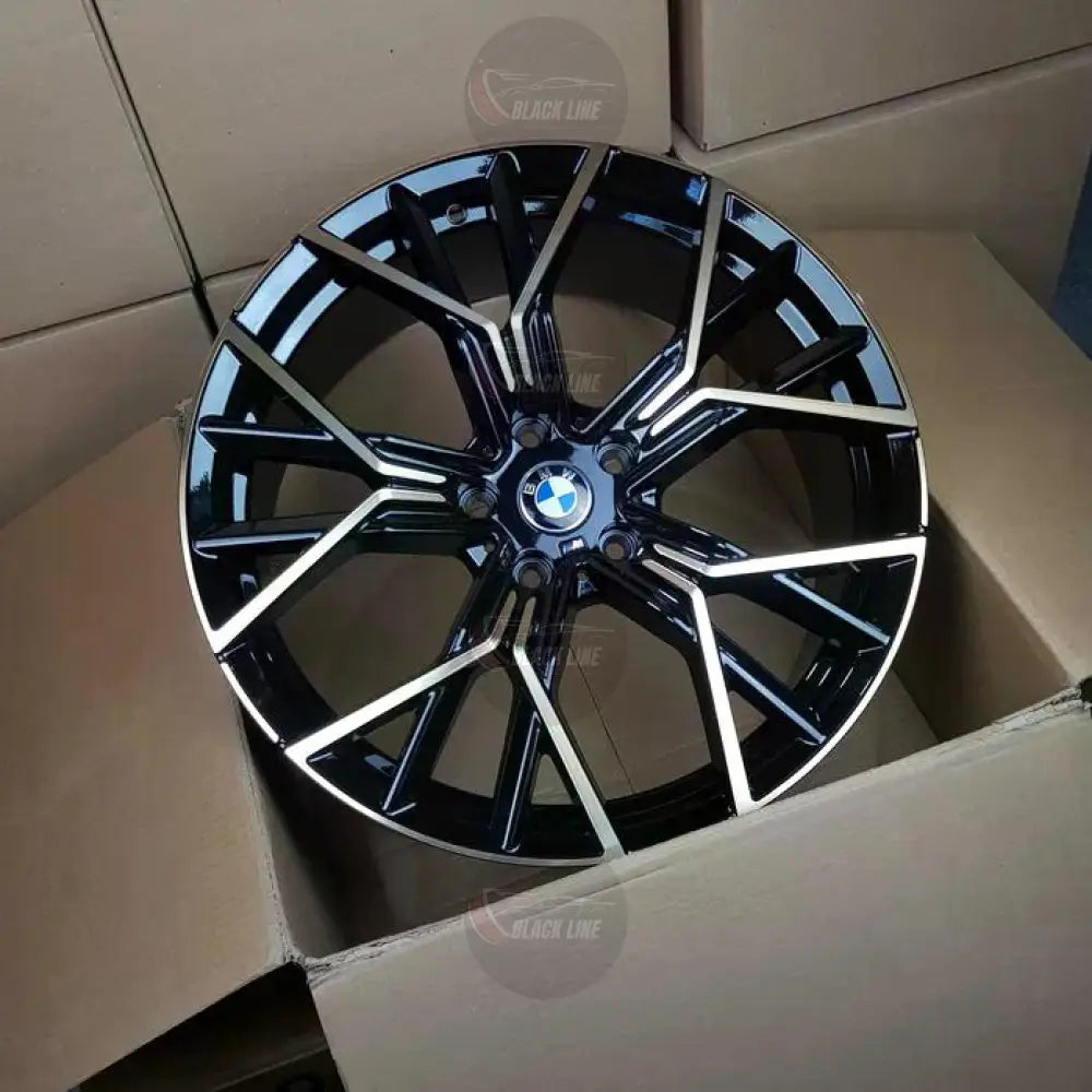 Llantas Deportivas Estilo BMW con Radios En Y – Negro y Plata