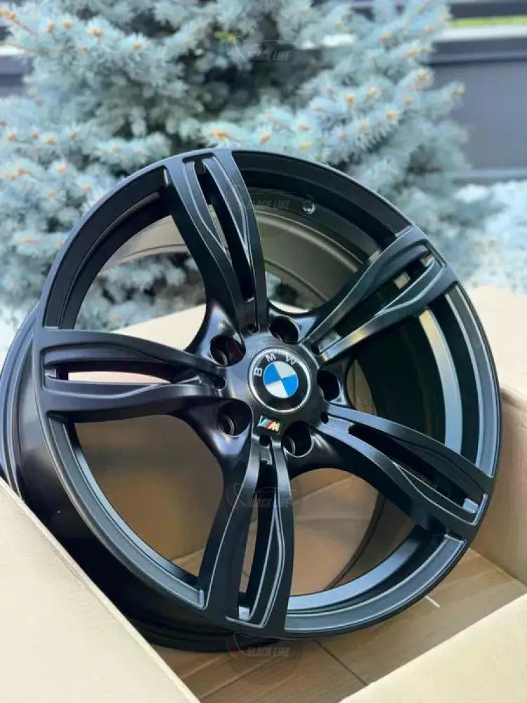 Llantas Deportivas Estilo BMW de Cinco Radios Dobles – Gris Grafito