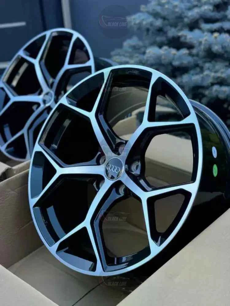 Llantas Deportivas Estilo BMW de Cinco Radios Dobles – Negro y Plata