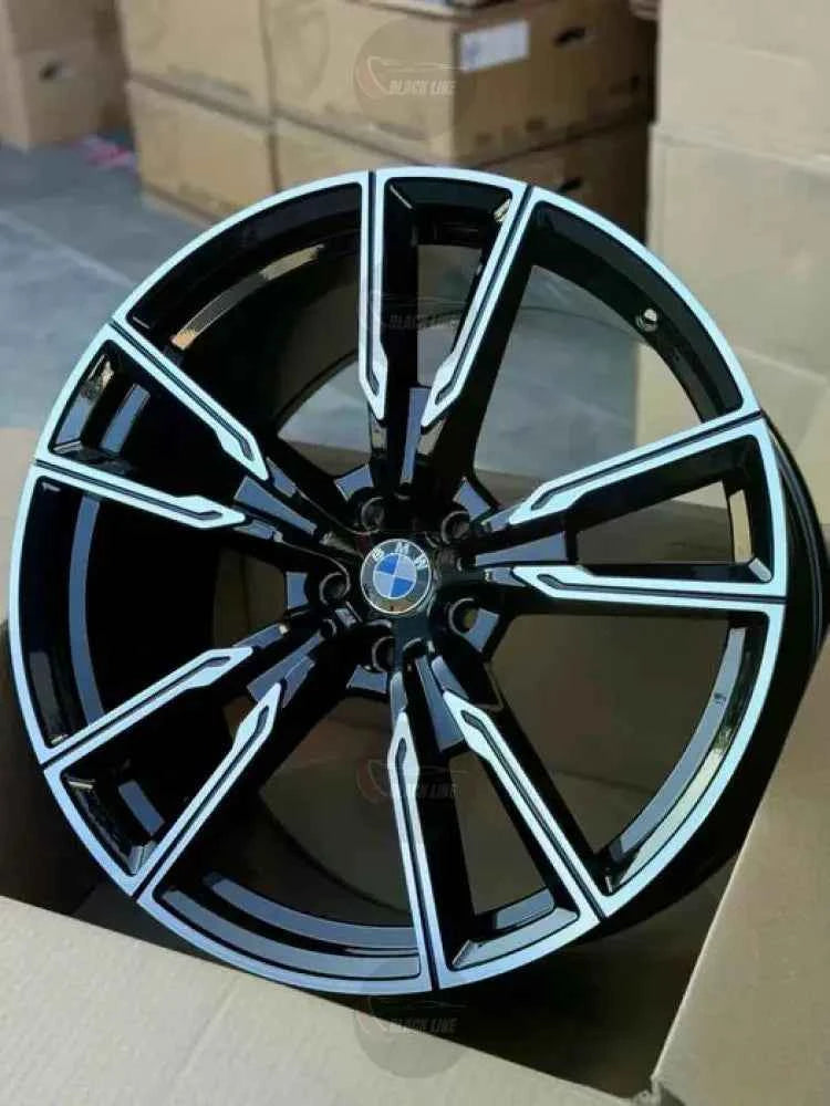 Llantas Deportivas Estilo BMW de Cinco Radios Dobles – Negro y Plata