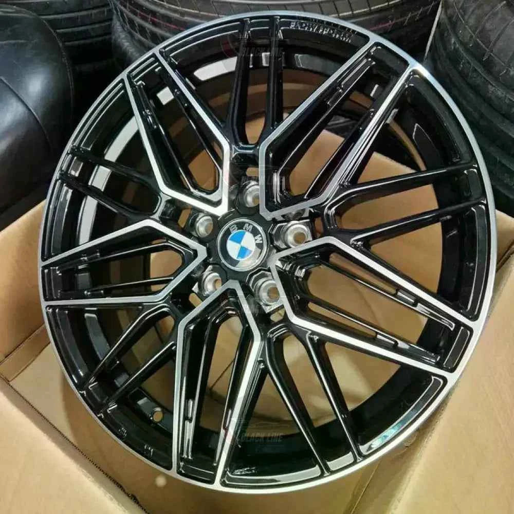 Llantas Deportivas Estilo BMW Multirradio Ramificado – Negro y Plata