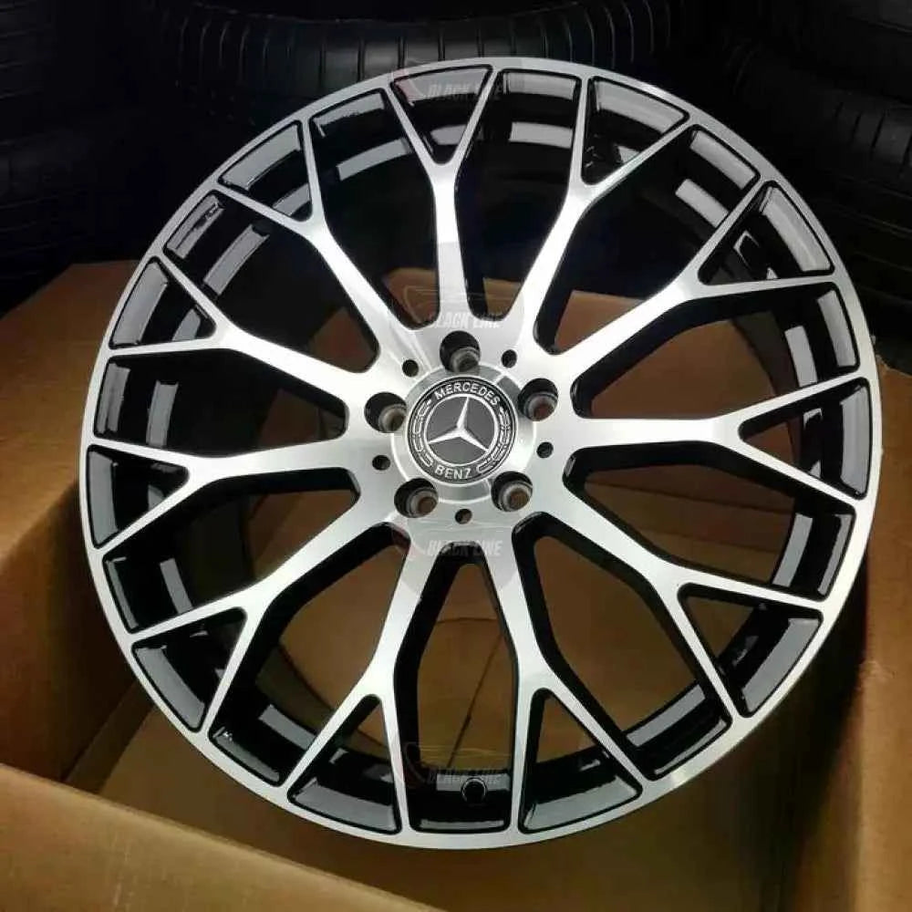 Llantas Deportivas Estilo Mercedes Multirradio Angular – Negro y Plata