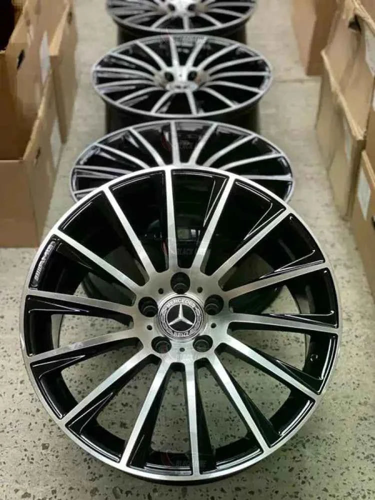 Llantas Deportivas Estilo Mercedes Multirradio Fino – Negro y Plata