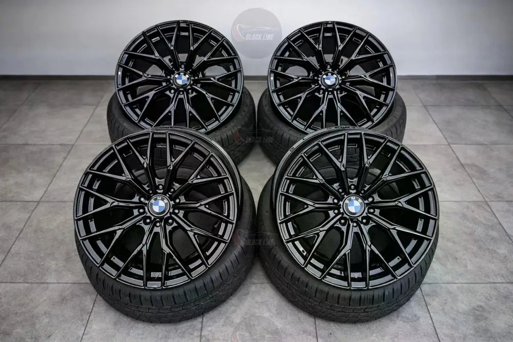 Llantas Deportivas Estilo Volkswagen Multirradio Geométrico – Negro