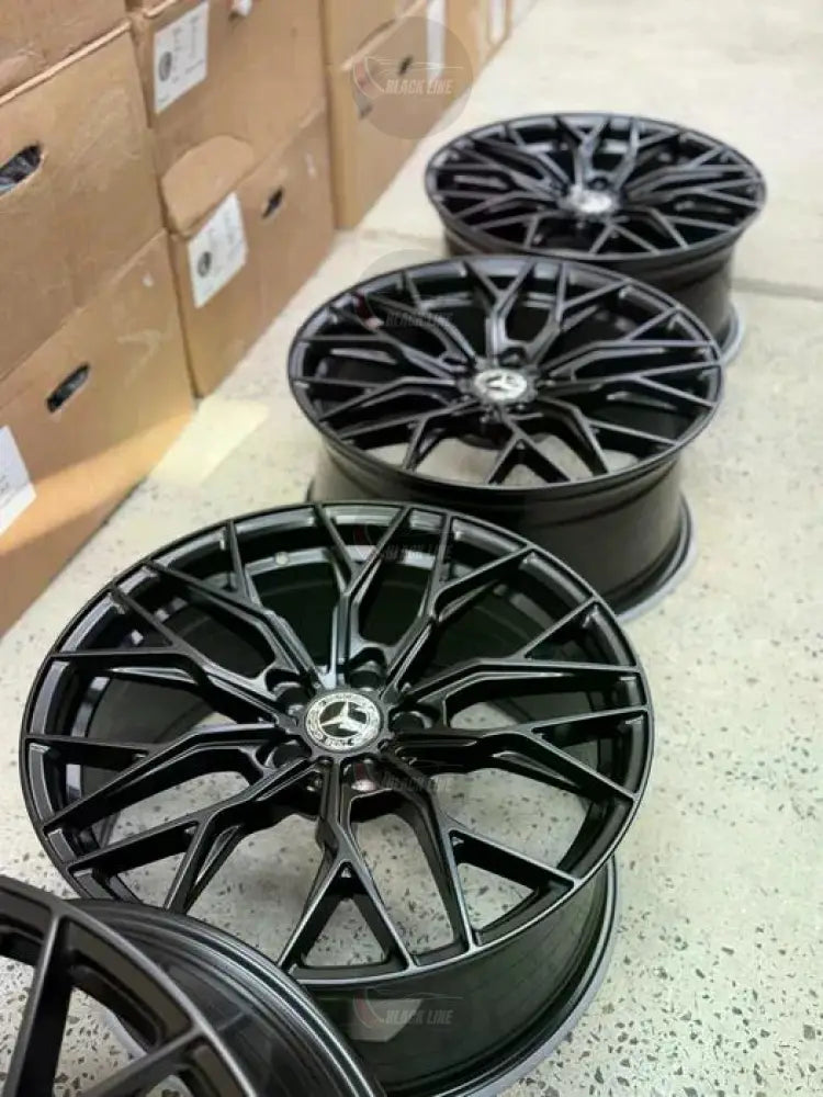 Llantas Deportivas Estilo Volkswagen Multirradio Ramificado – Negro