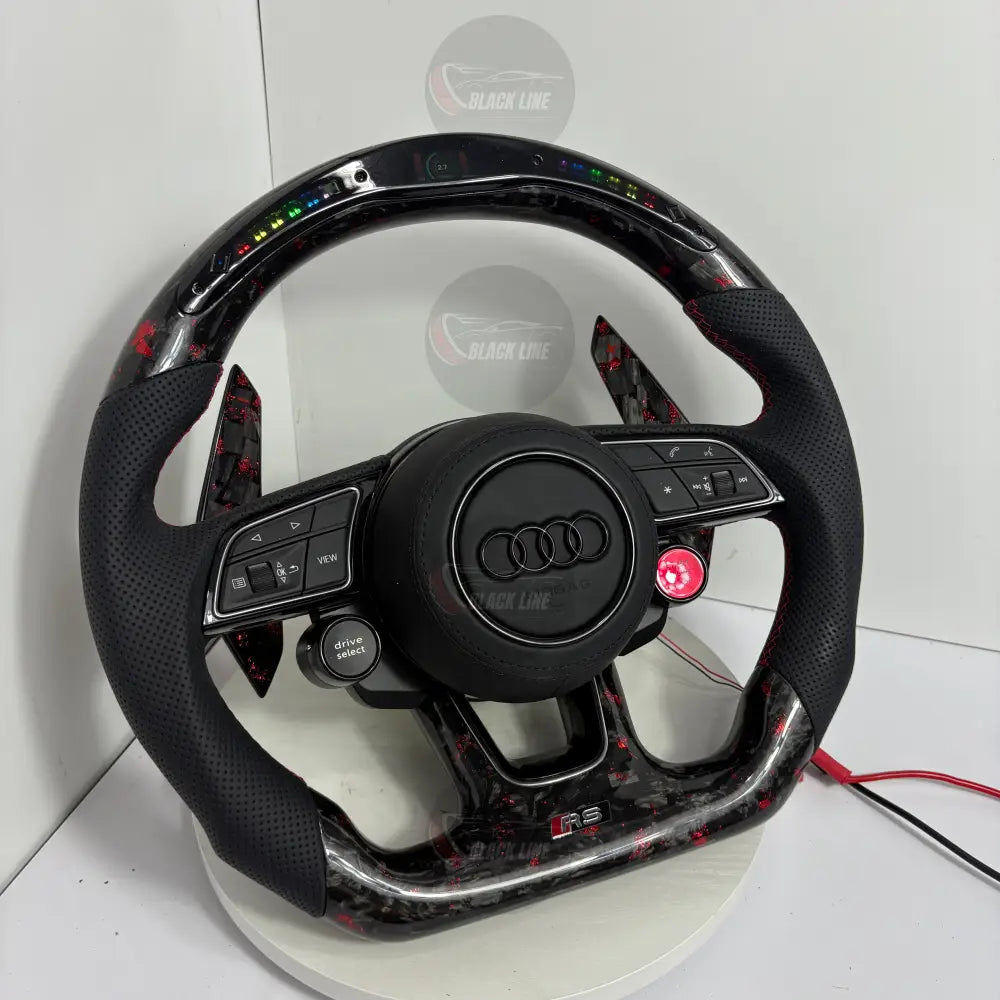 Volante Audi RS Personalizado en Carbono Forjado Rojo Cuero Perforado y Pantalla LED con Airbag Incluido