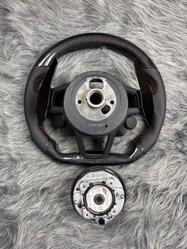 Volante Audi RS Deportivo en Carbono y Cuero Perforado con Pantalla LED | Levas Drive Select Start/Stop Fondo Plano y