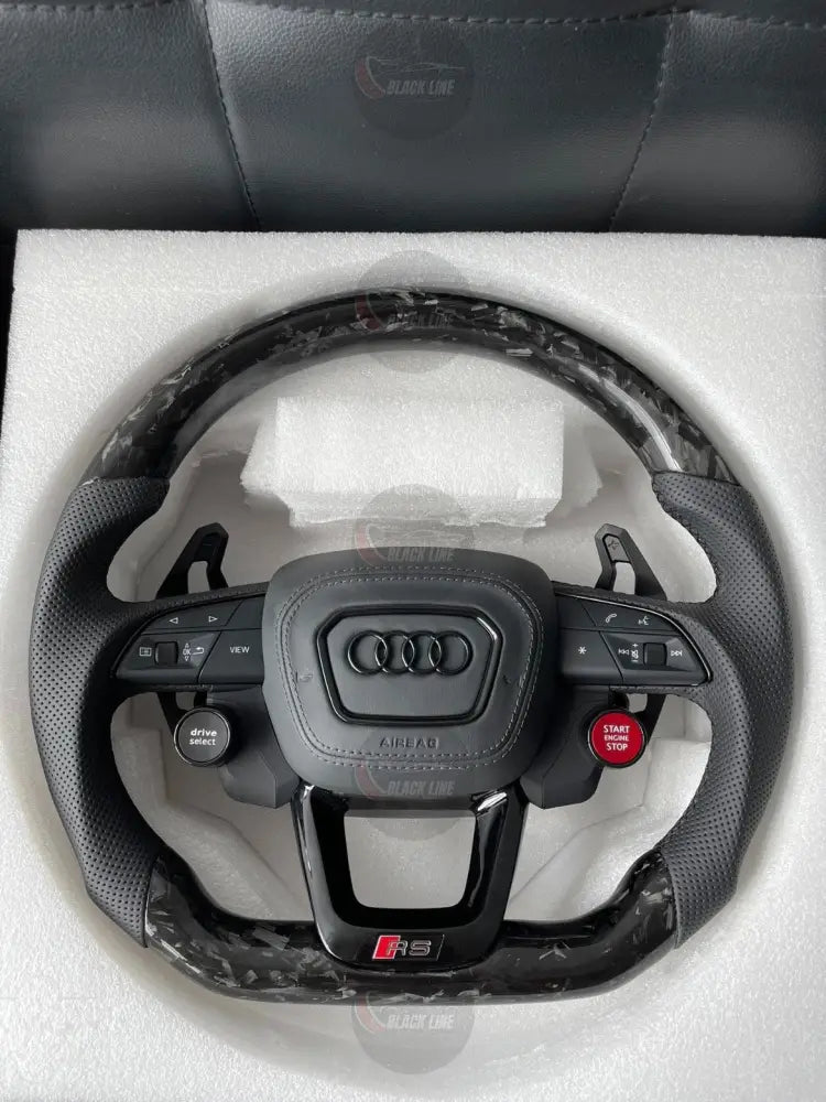 Volante Audi RS en Fibra de Carbono y Cuero Perforado con Levas Multifunción y Controles Drive Select