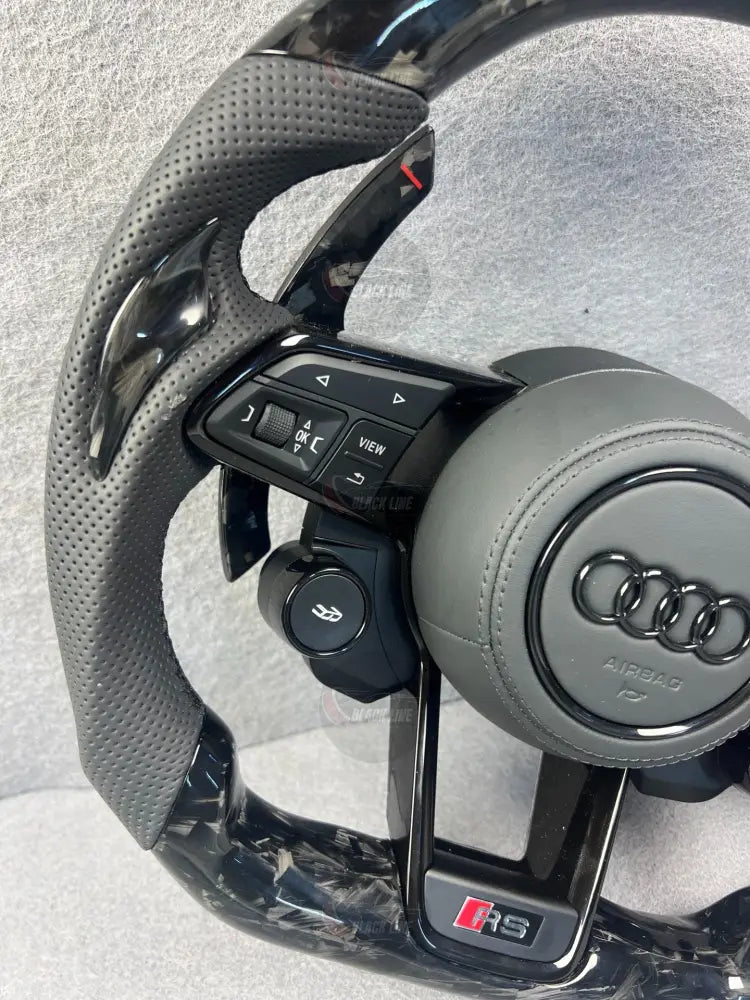 Volante Audi RS Performance en Fibra de Carbono y Cuero Perforado con Levas Multifunción y Start/Stop