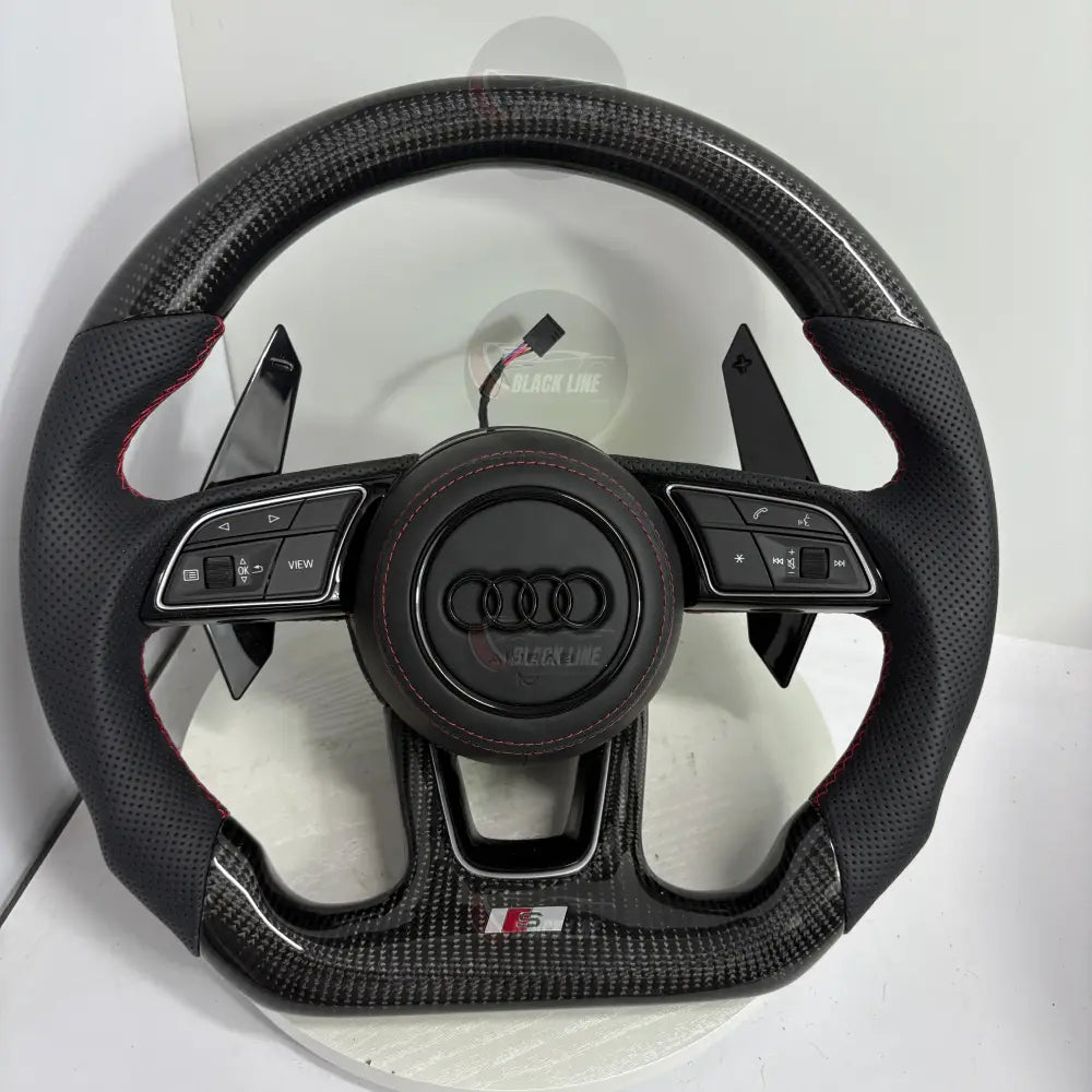 Volante Audi S Personalizado en Fibra de Carbono y Cuero Perforado con Airbag Incluido