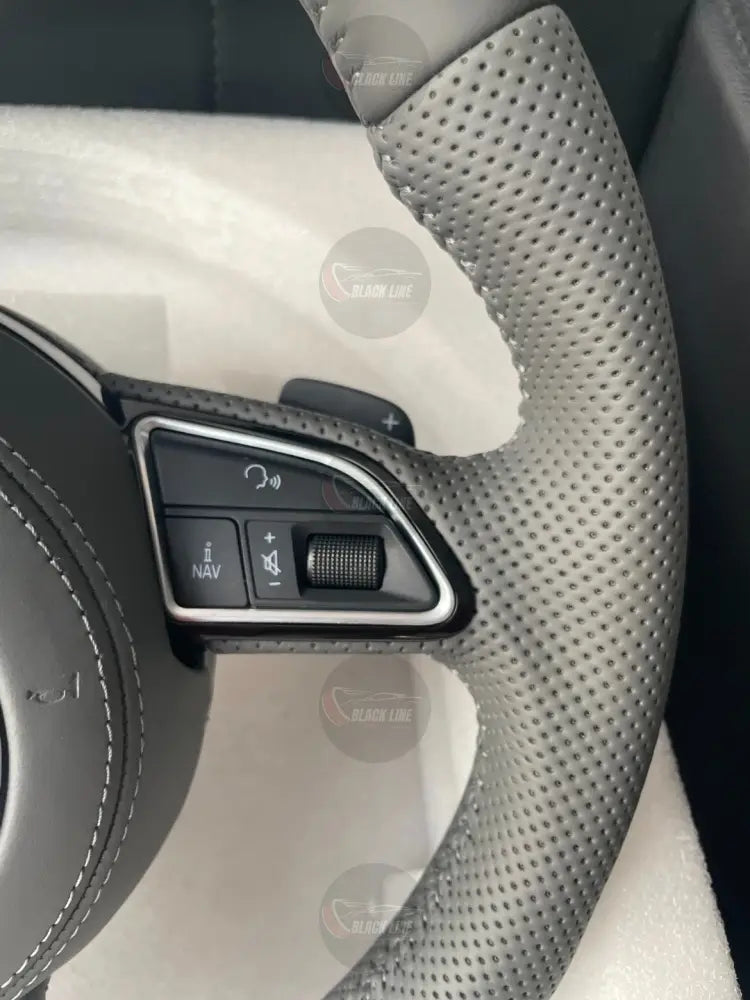 Volante Audi S Line Deportivo en Cuero Gris y Cuero Perforado | Fondo Plano Levas Multifunción y Airbag
