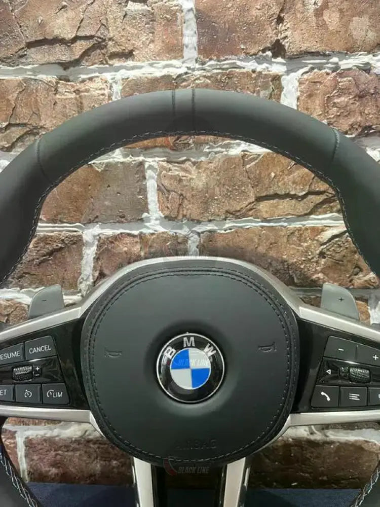 Volante BMW M Sport en Cuero Negro con Levas Multifunción y Costuras M