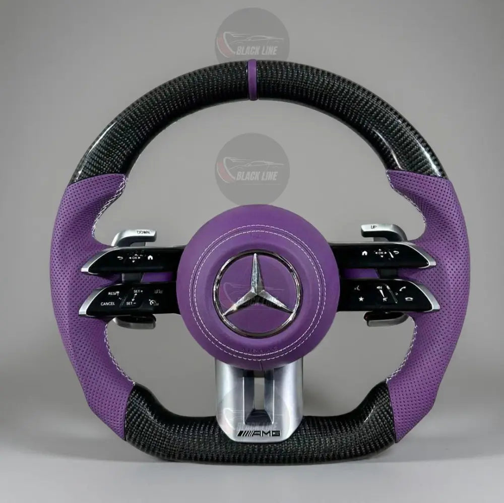 Volante Mercedes-AMG Personalizado en Fibra de Carbono y Cuero Morado Perforado con Airbag Incluido